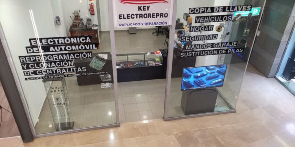 Key ElectroRepro Antequera, Centro Comercial La Verónica